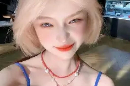 1天曝3大瓜！顶流女星签协议、约会激吻、知三当三各个炸裂