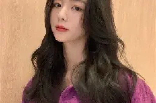 大瓜！曝某95后顶流女星自称是合作男演员的女友对方受不了死缠烂打拉黑了她